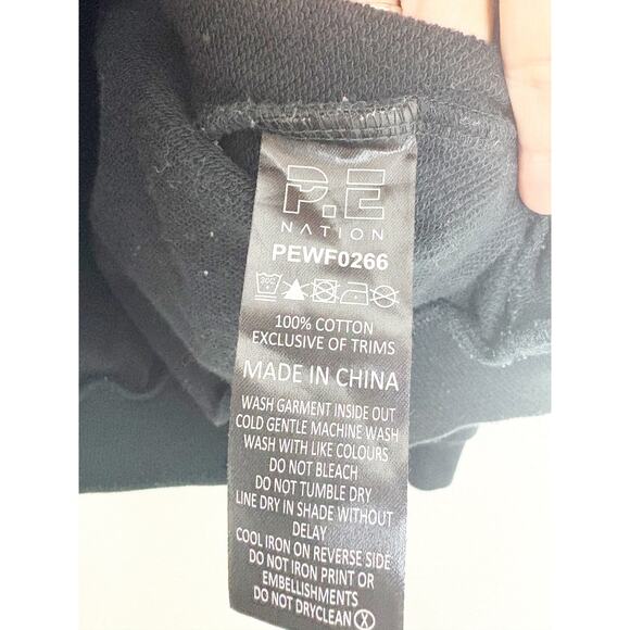 P.E. Nation Heads Up Sweatshirt Size XS Black Oversized Logo Pullover Crewneck - Picture 6 of 13